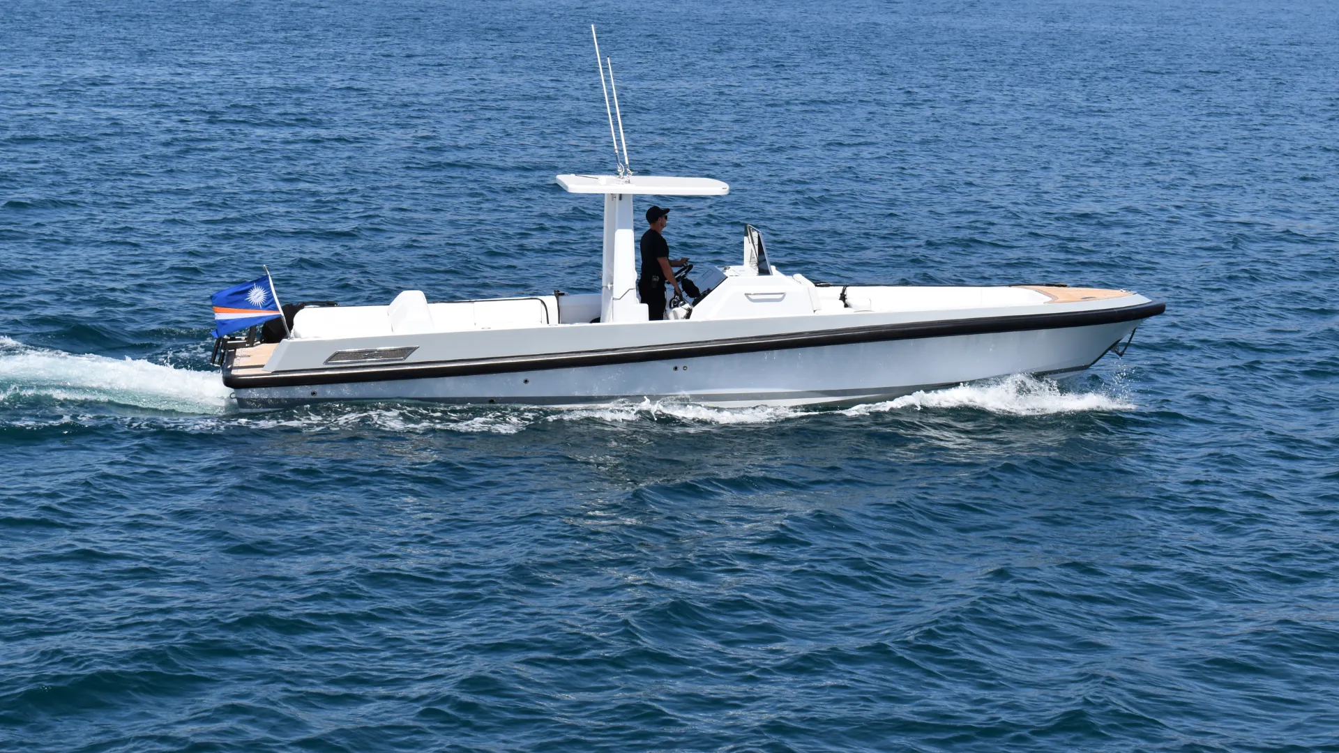 OCEAN 1 RIB - 11