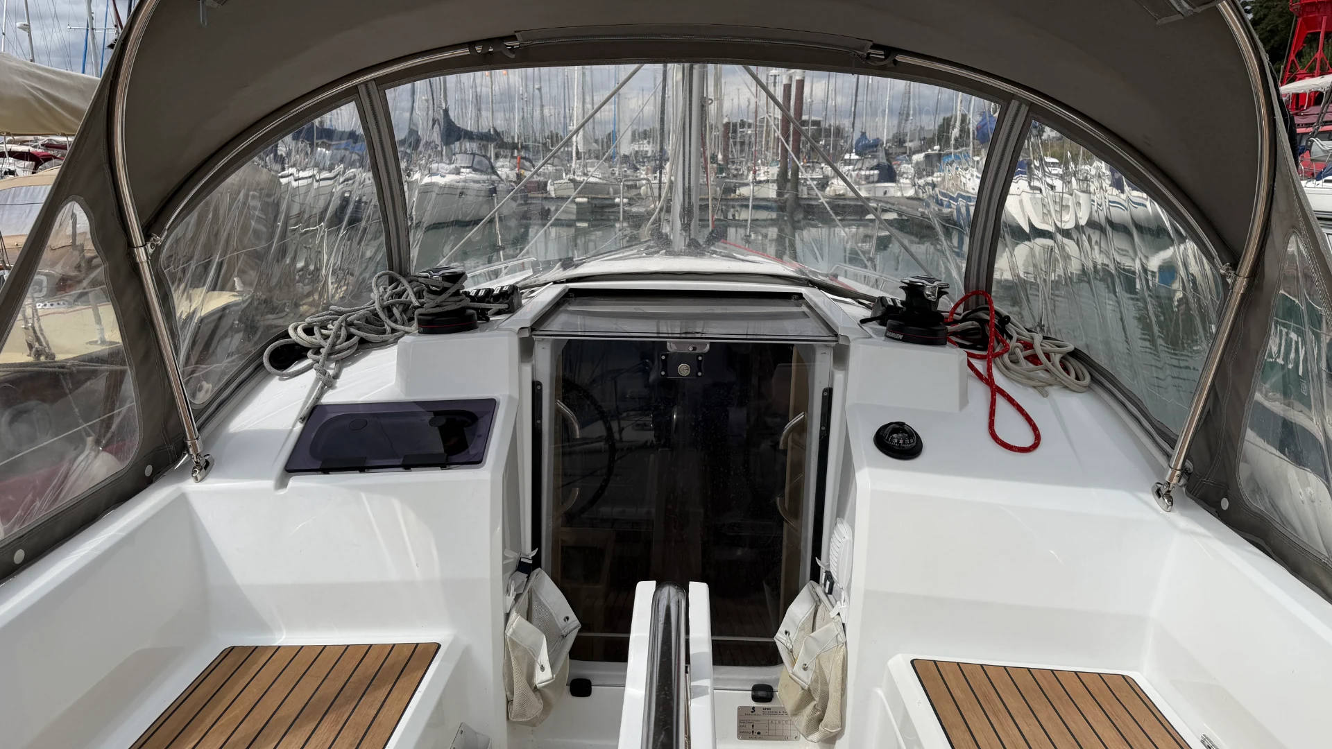 Beneteau Oceanis 30.1 - 22