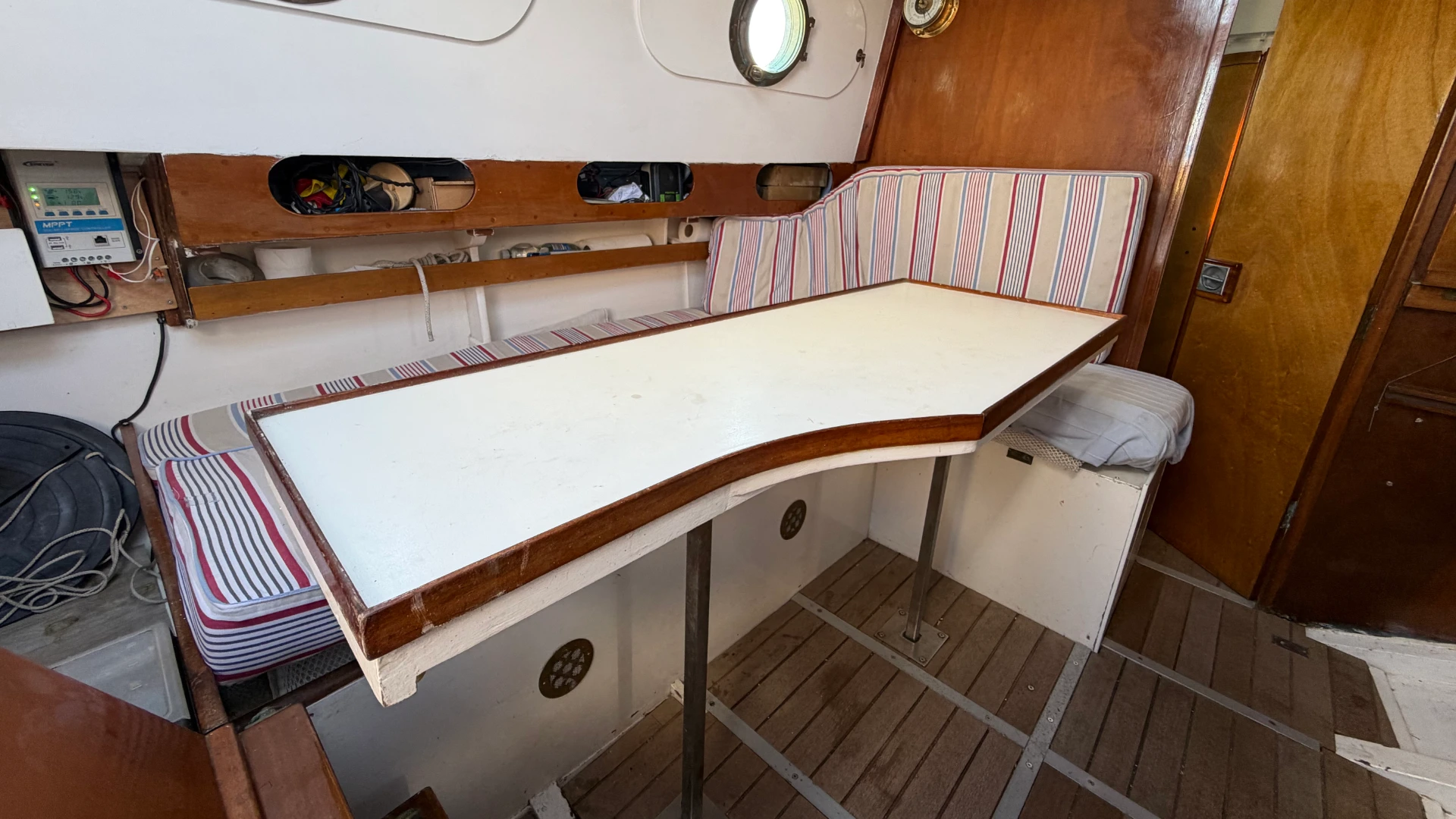 Custom 30ft Sloop - 11