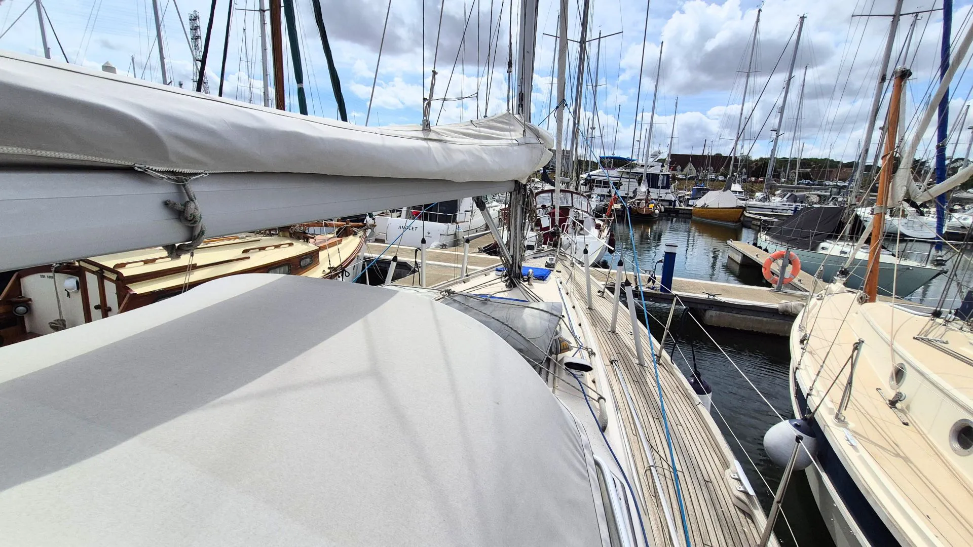 Hallberg-Rassy 34 - 10