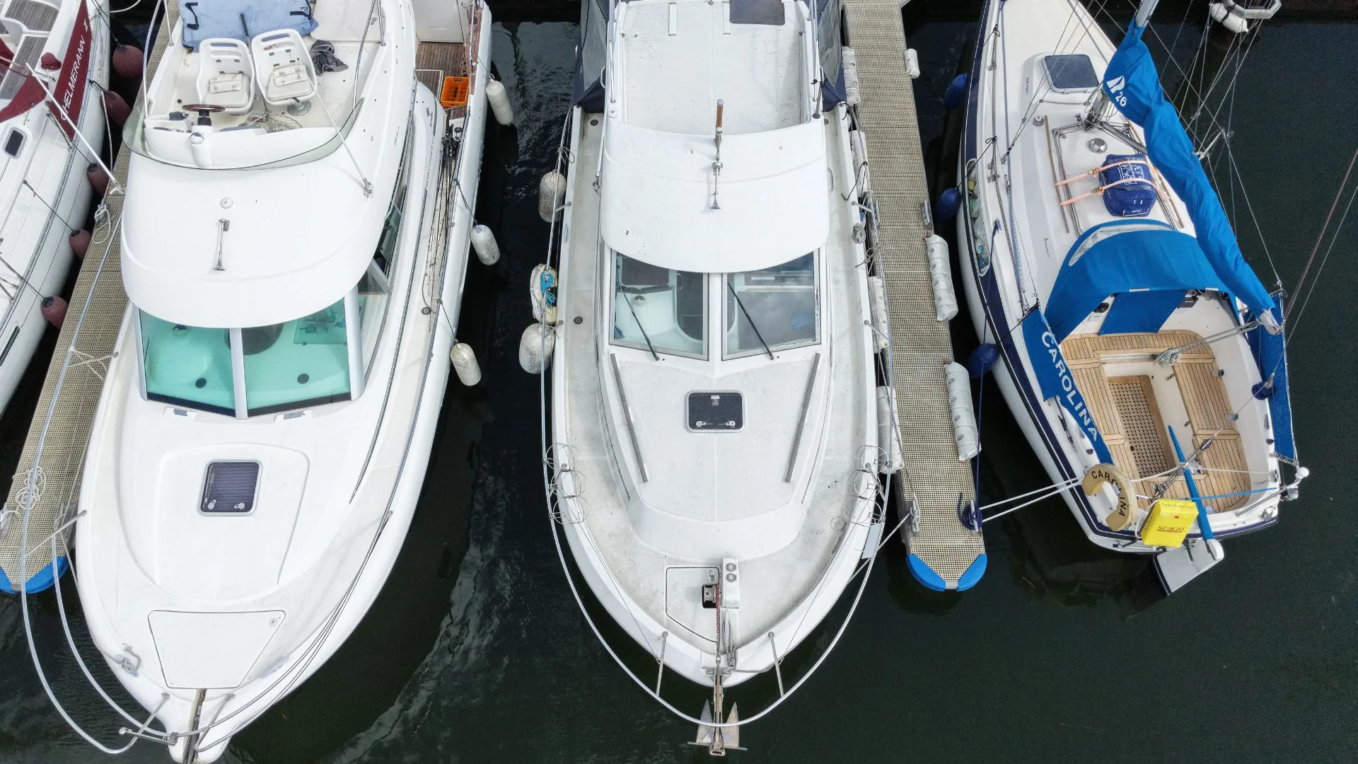 Beneteau Antares Series 9 - 3