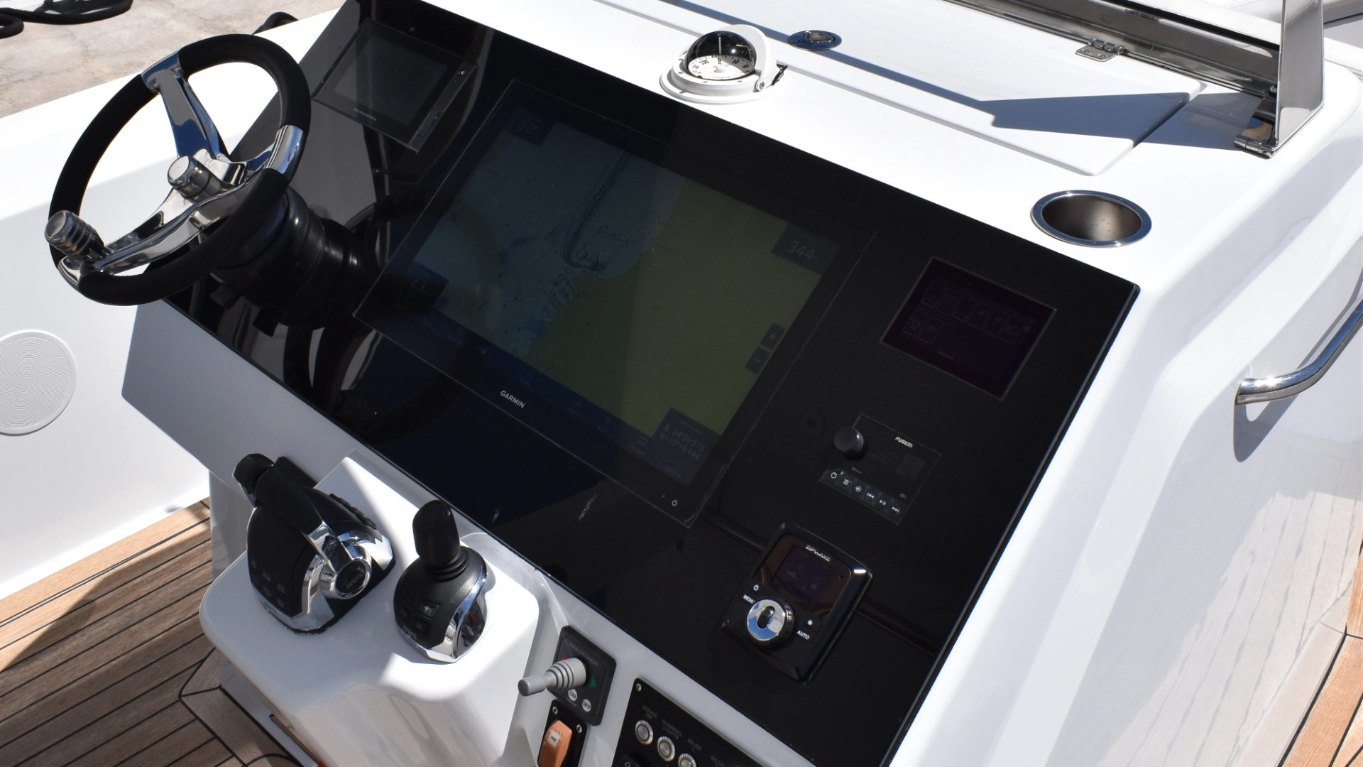 OCEAN 1 RIB - 18