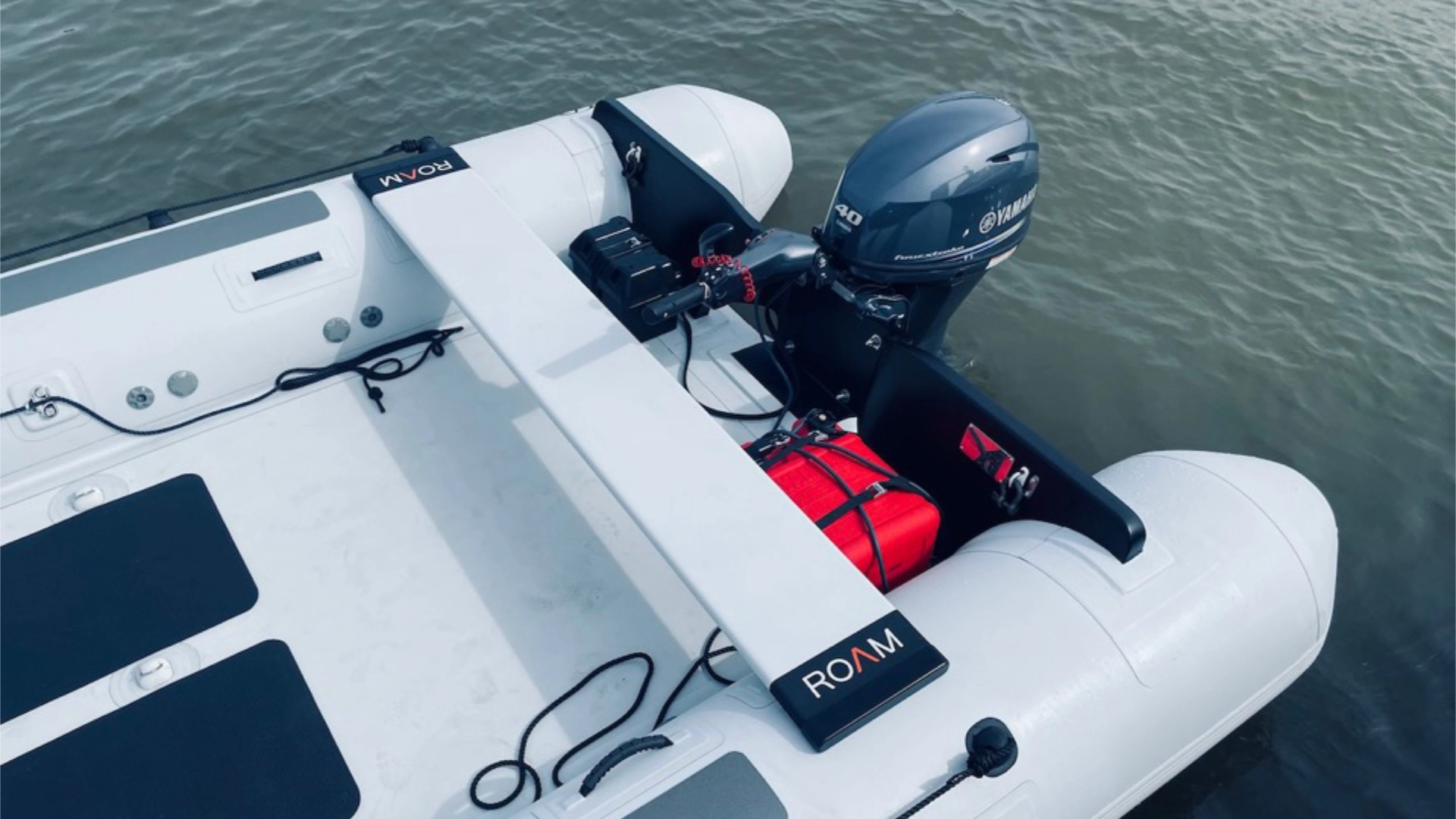 ROAM 5.5m iLC – Grey RIB - 3