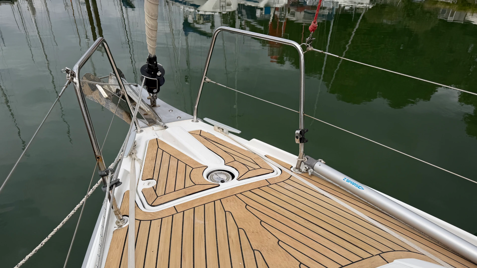 Beneteau Oceanis 30.1 - 16