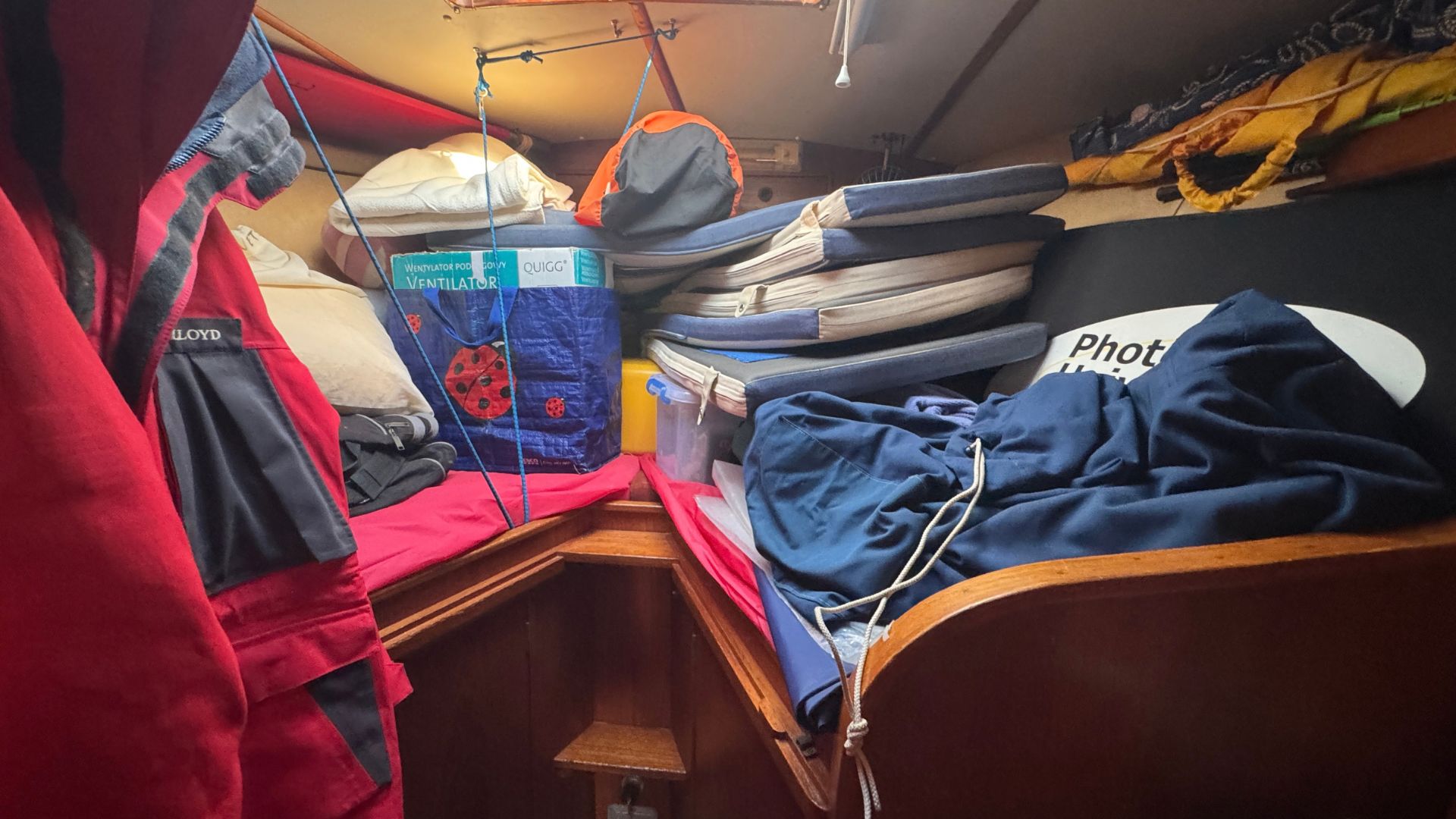 Oyster 39 Ketch - 26