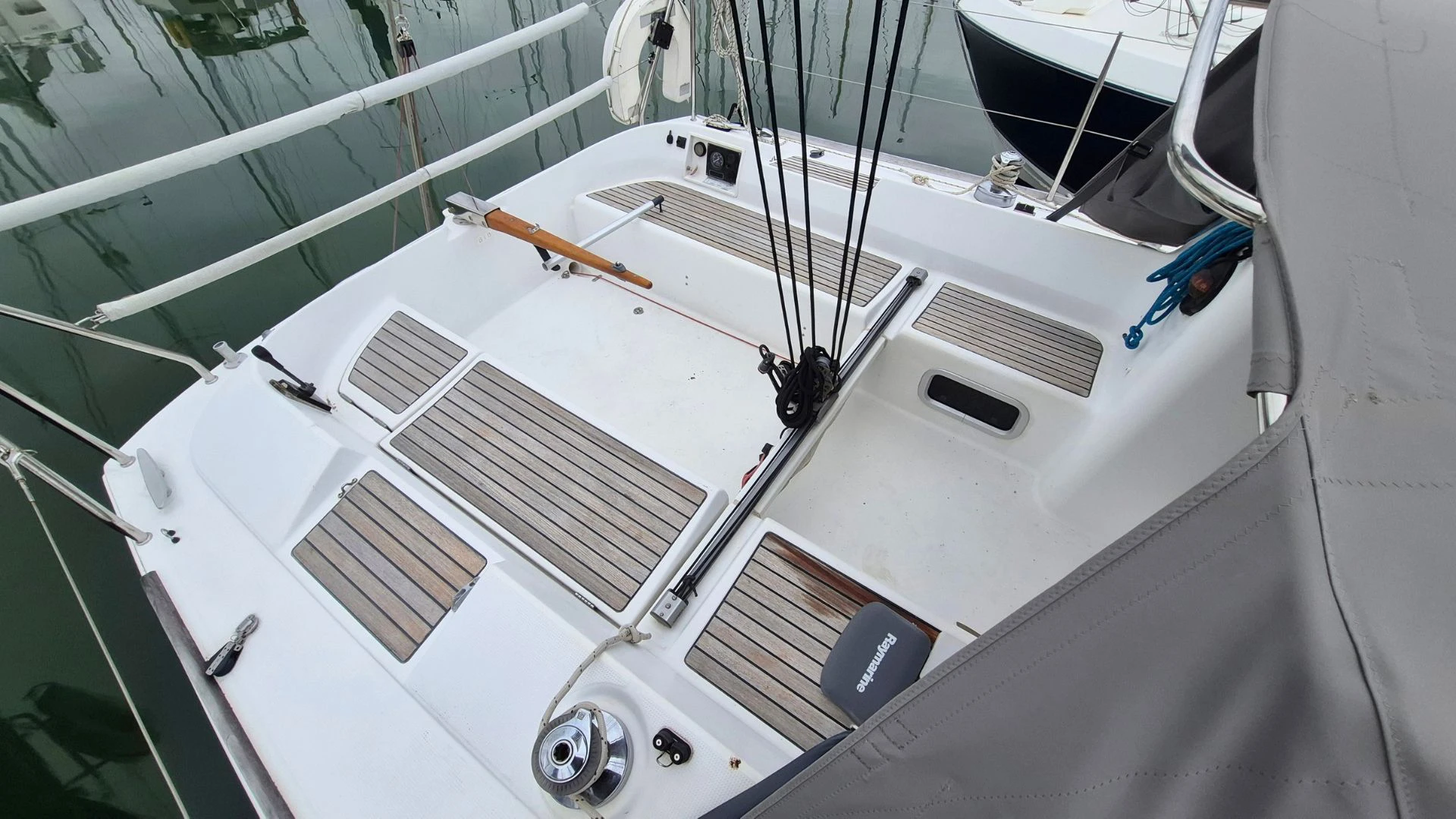 Beneteau First 31.7 - 12
