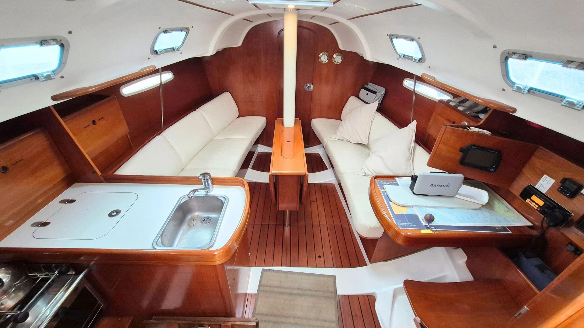 Beneteau First 31.7 - 17