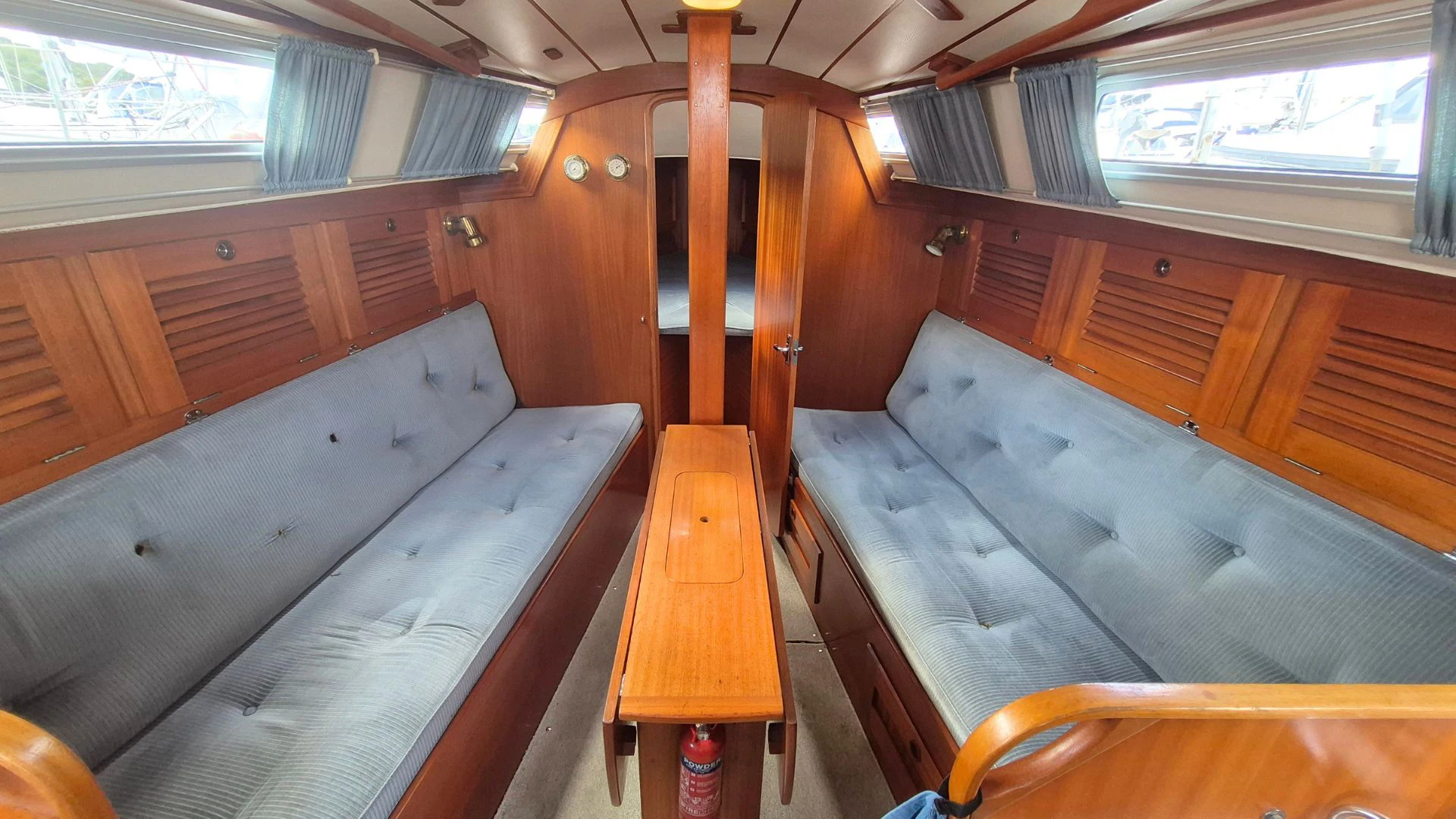 Hallberg-Rassy 31 - 18