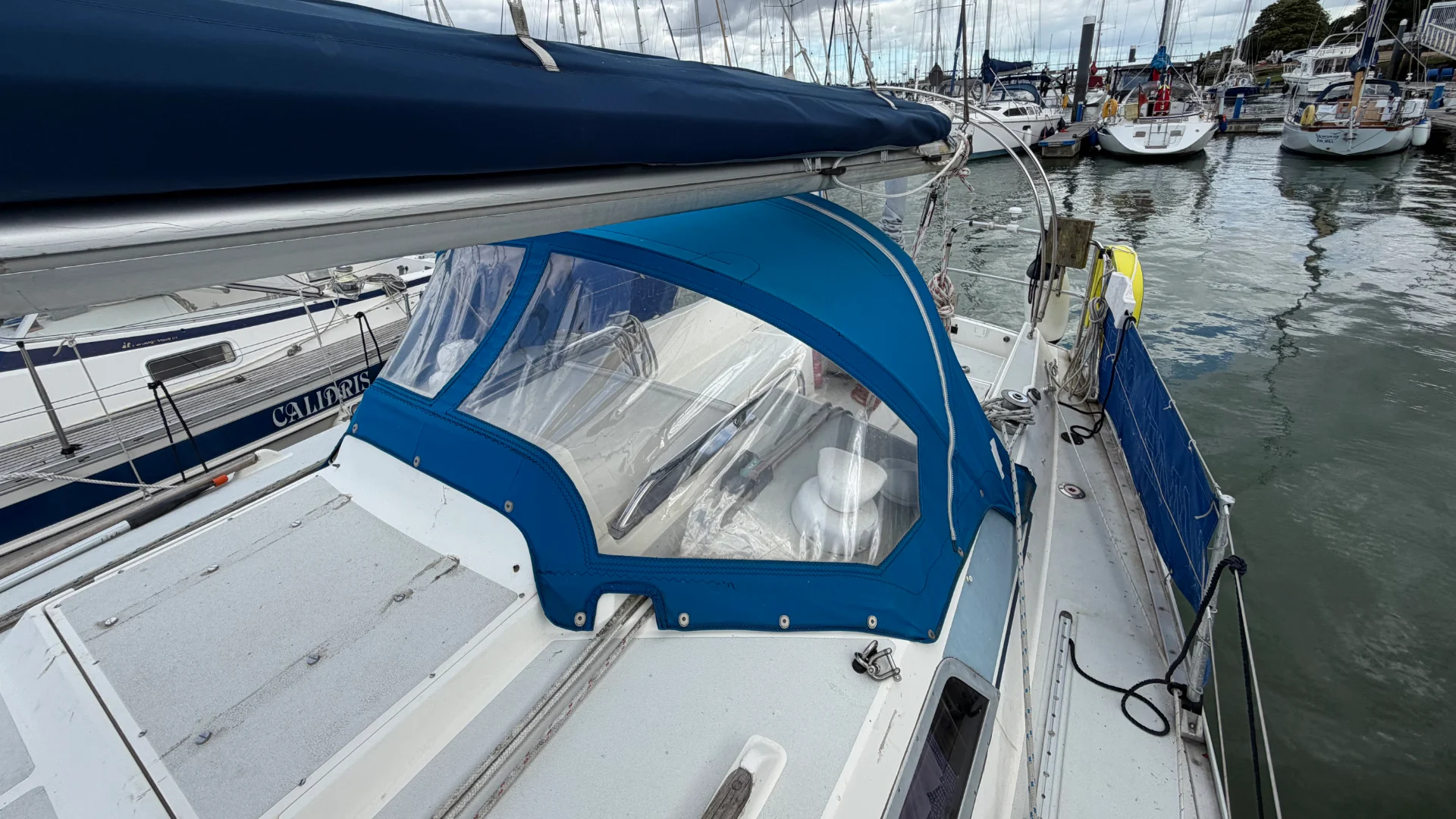 Moody 31 MkII - 18
