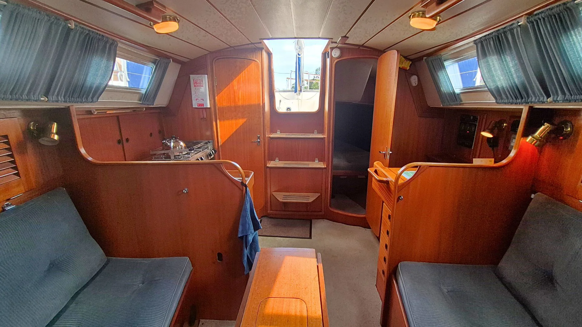 Hallberg-Rassy 31 - 20