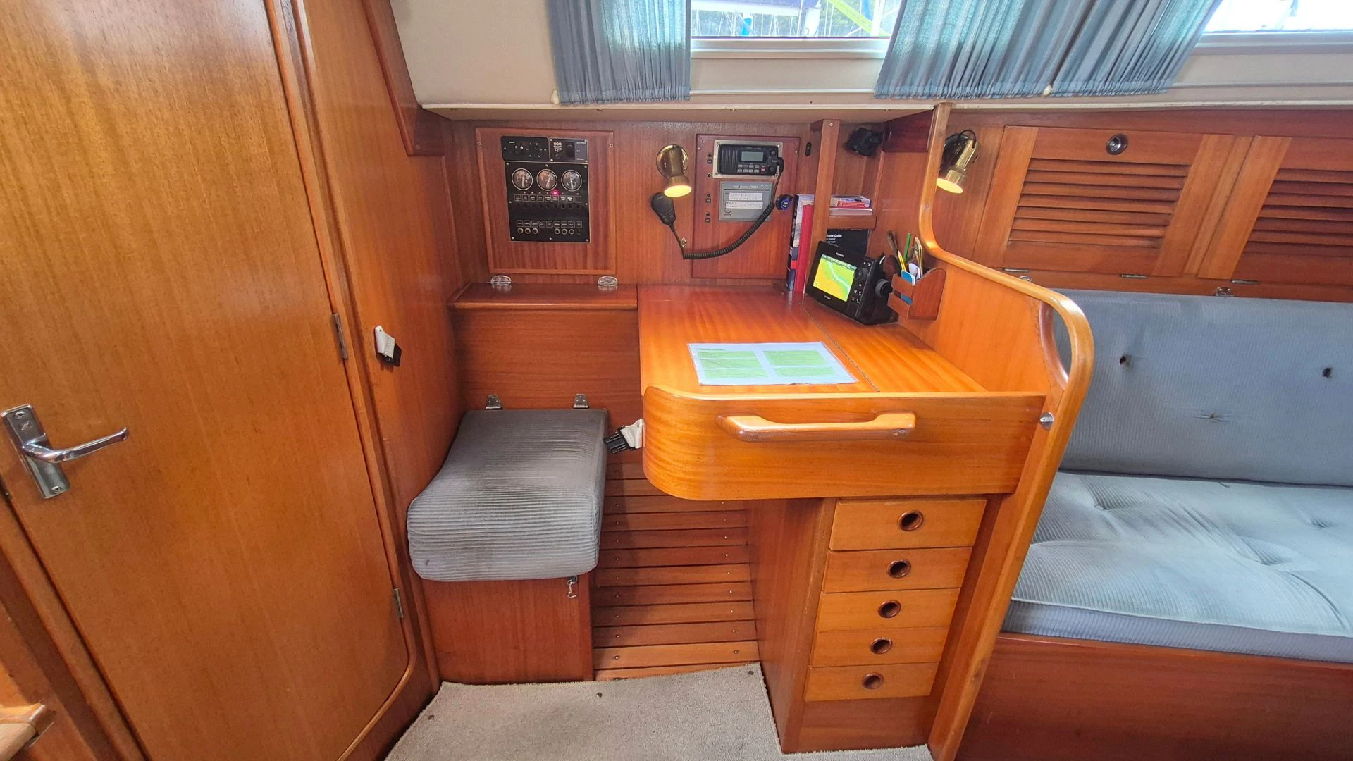 Hallberg-Rassy 31 - 22