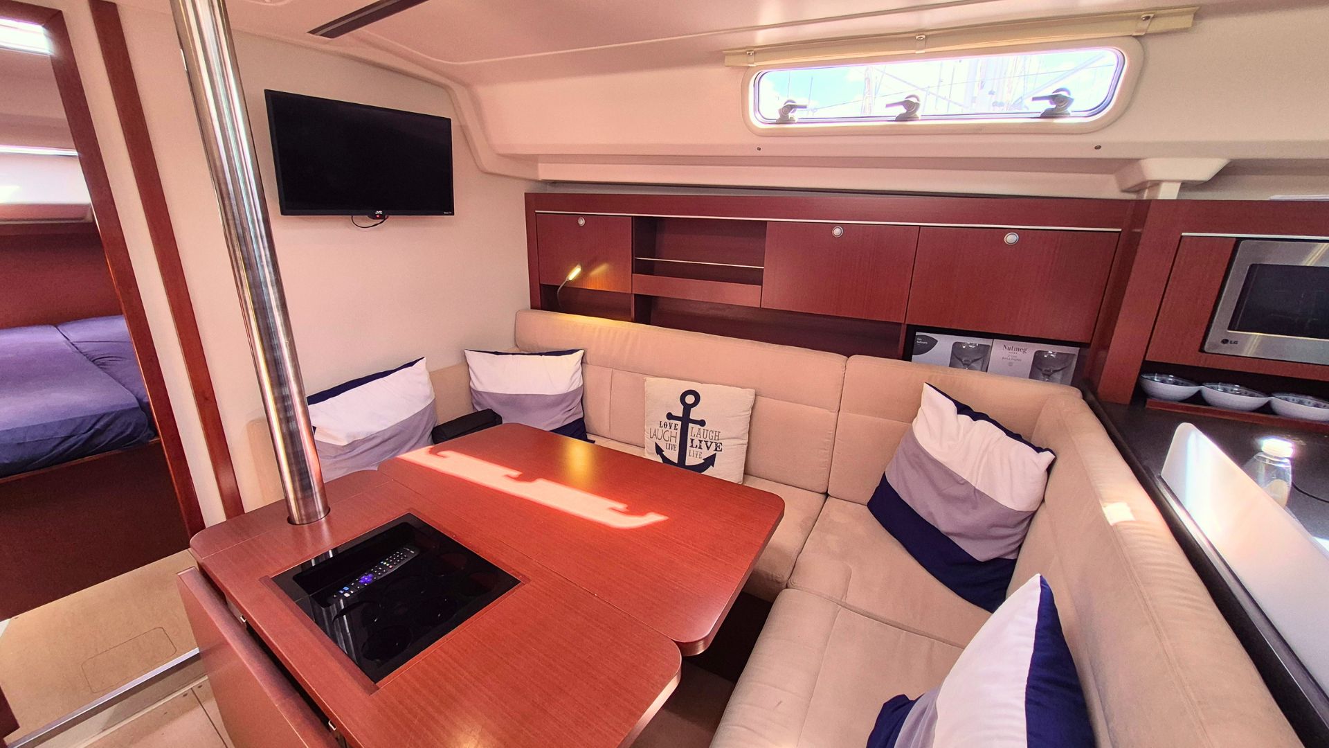 Hanse 385 - 24