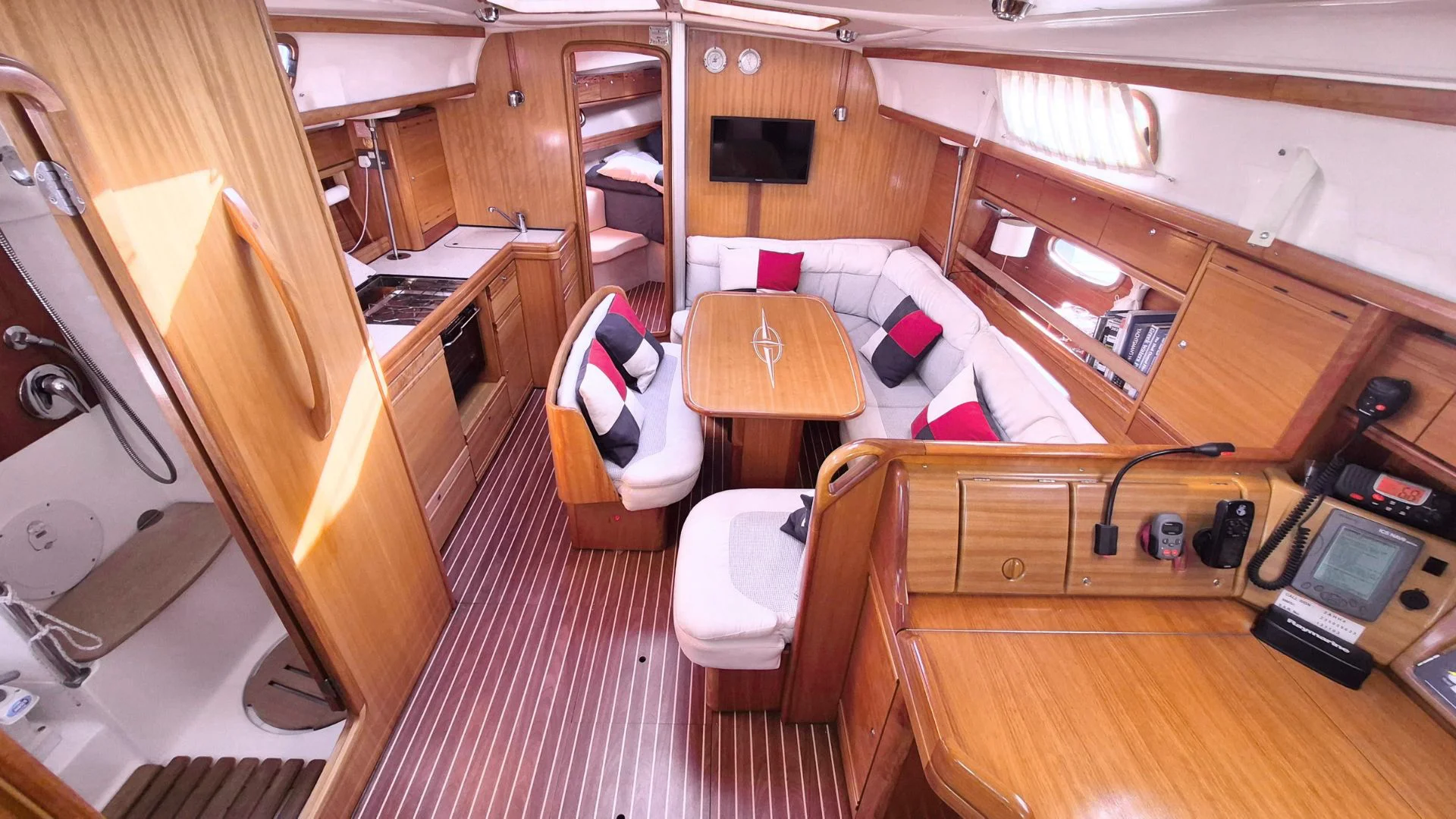 Bavaria 39 Cruiser - 22