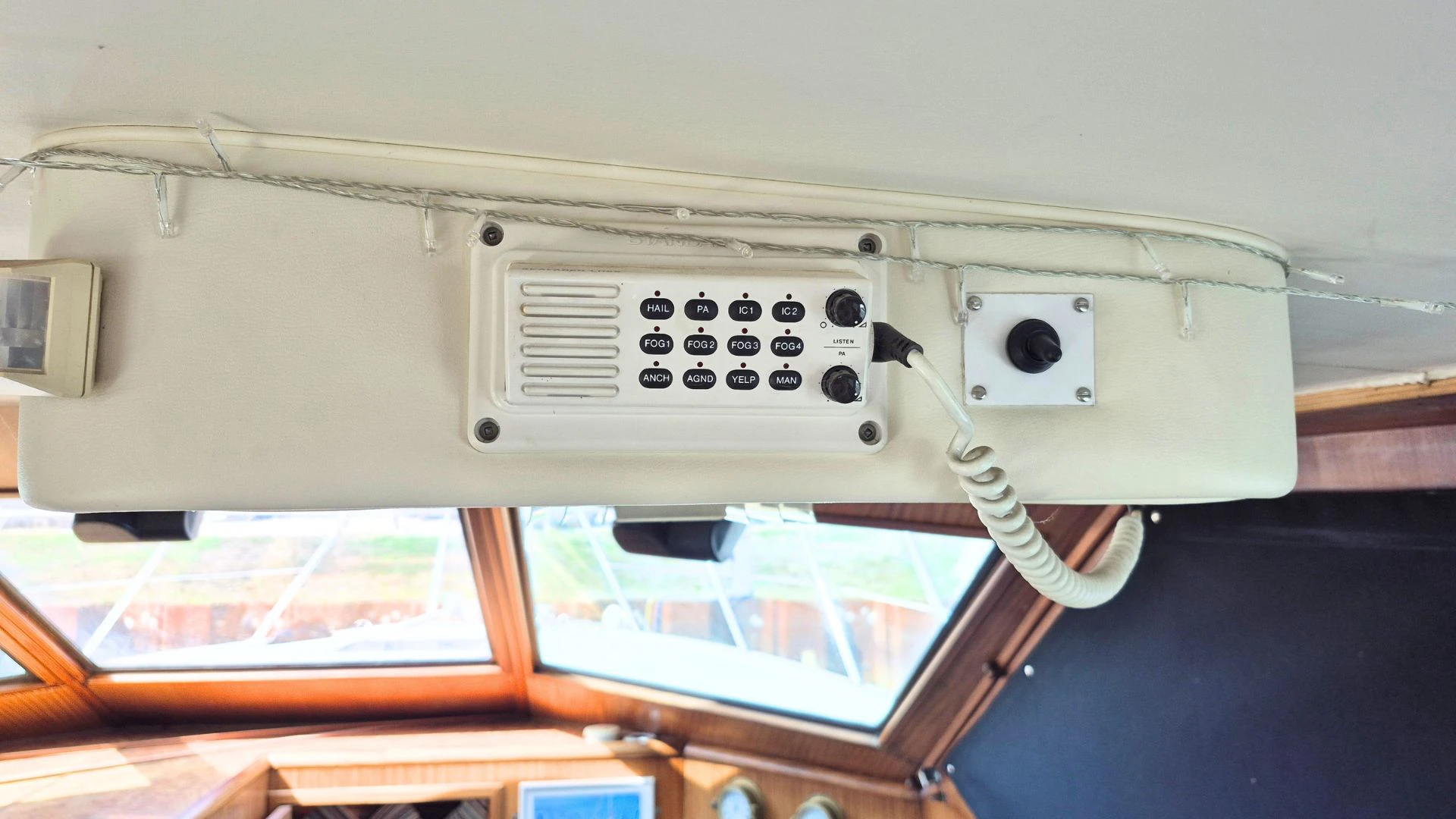 Hatteras 52 CMY - 29
