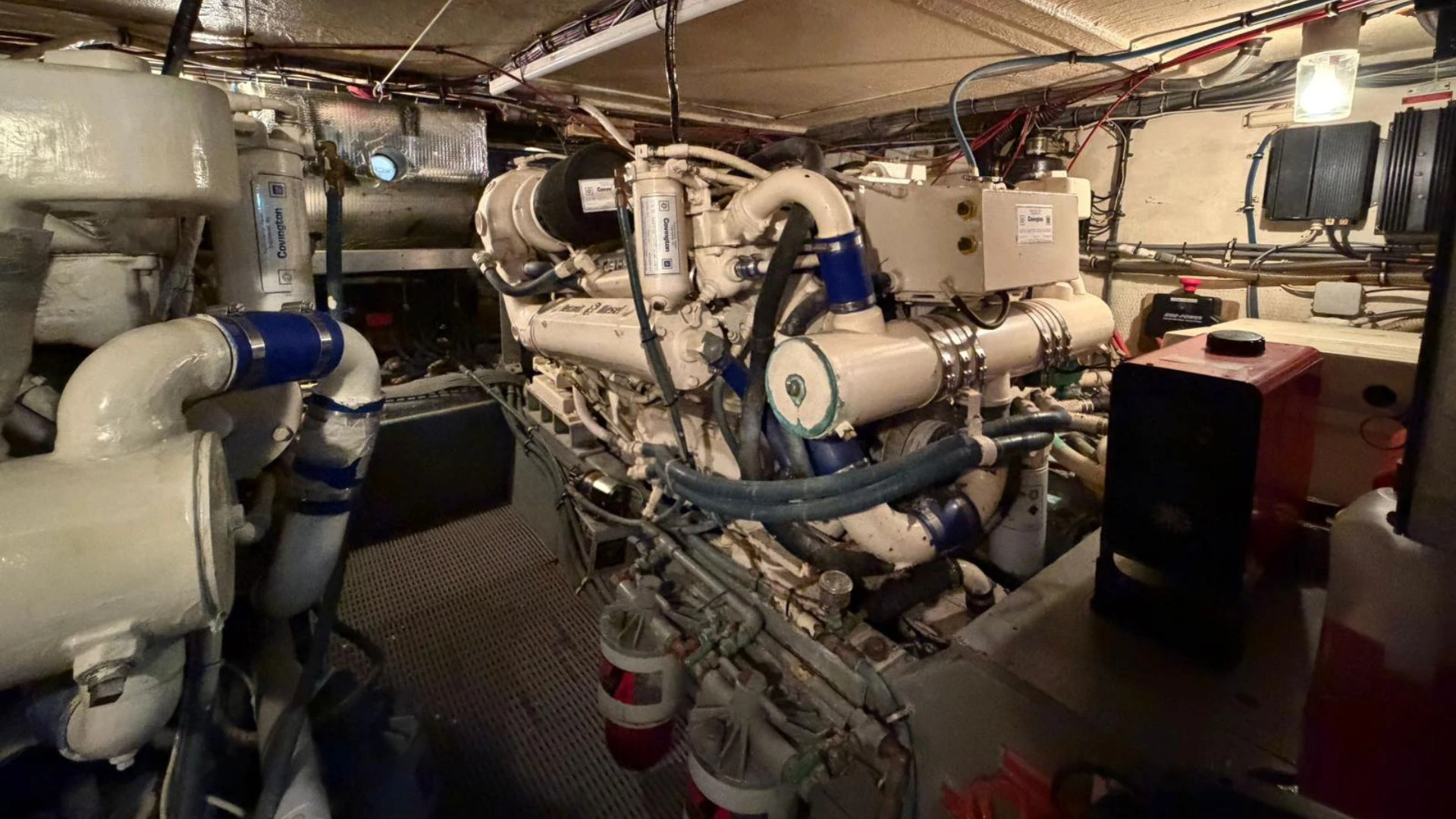 Hatteras 52 CMY - 30