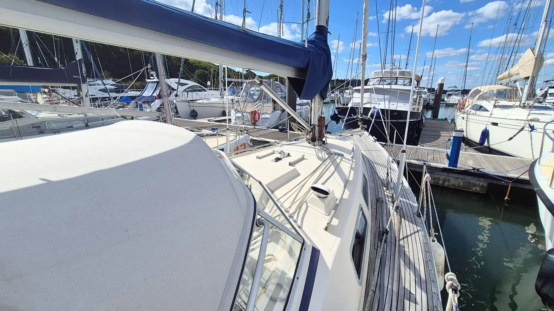 Hallberg-Rassy 31 - 9