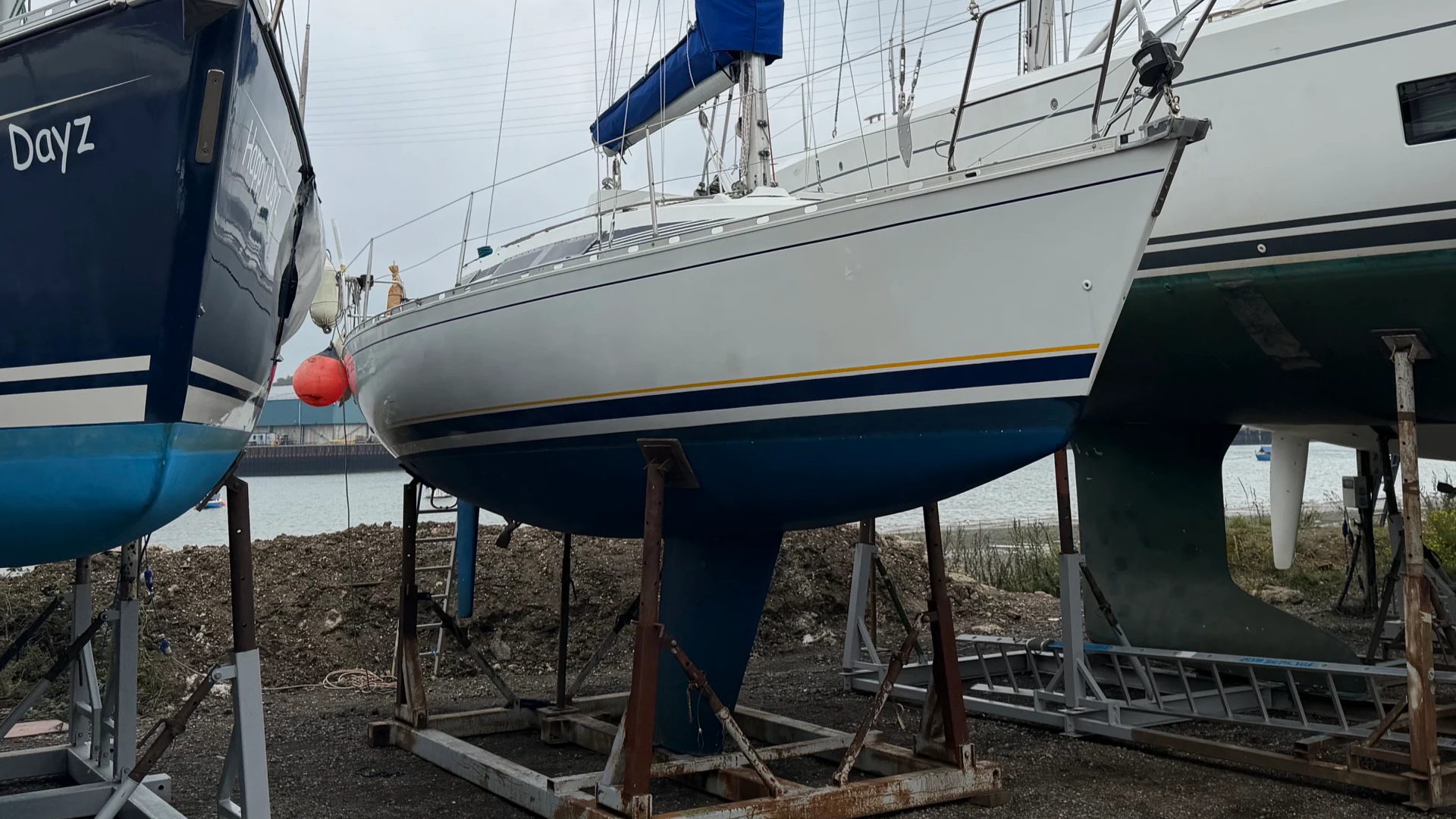 Beneteau First 305