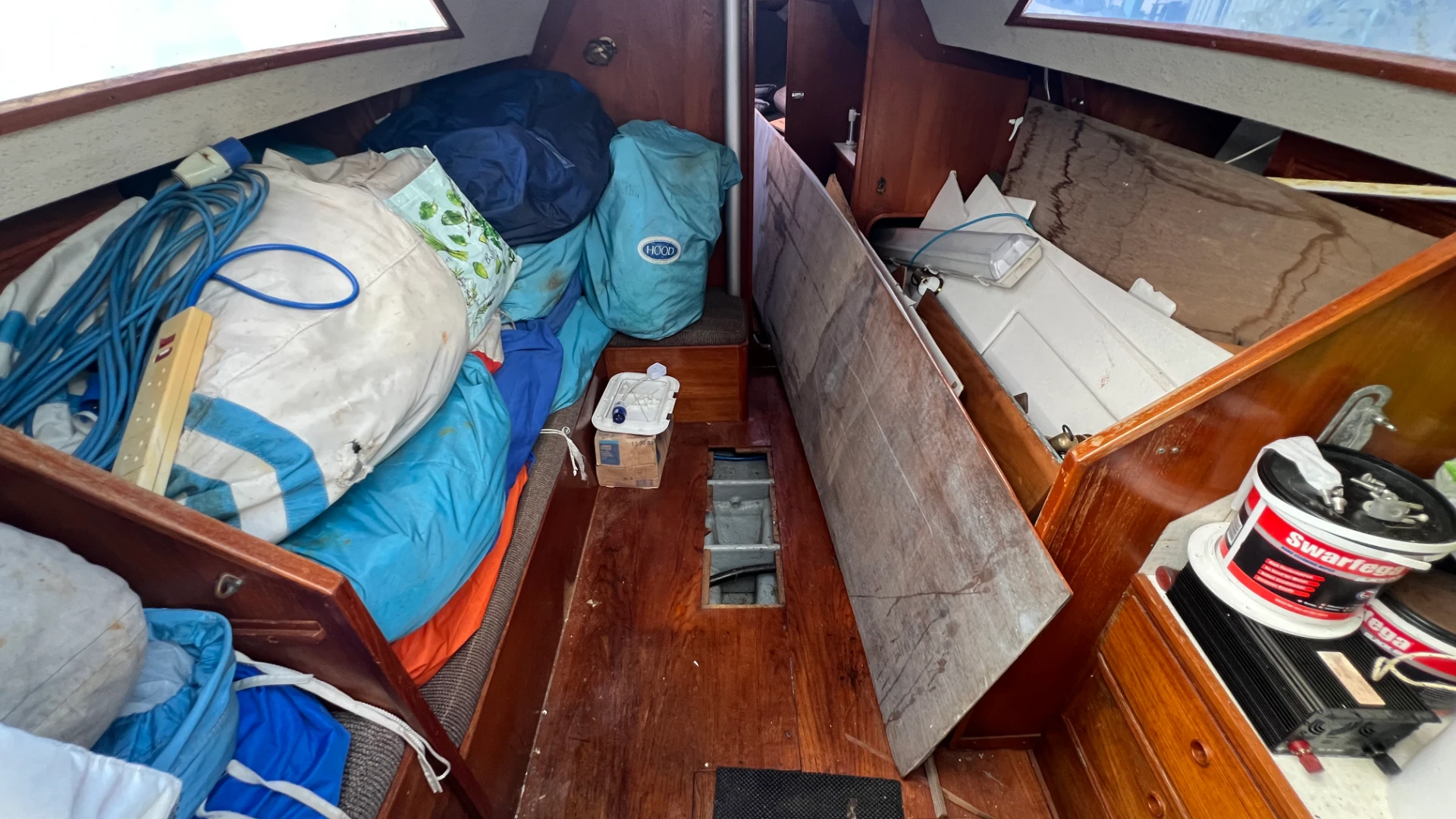 Oyster 26