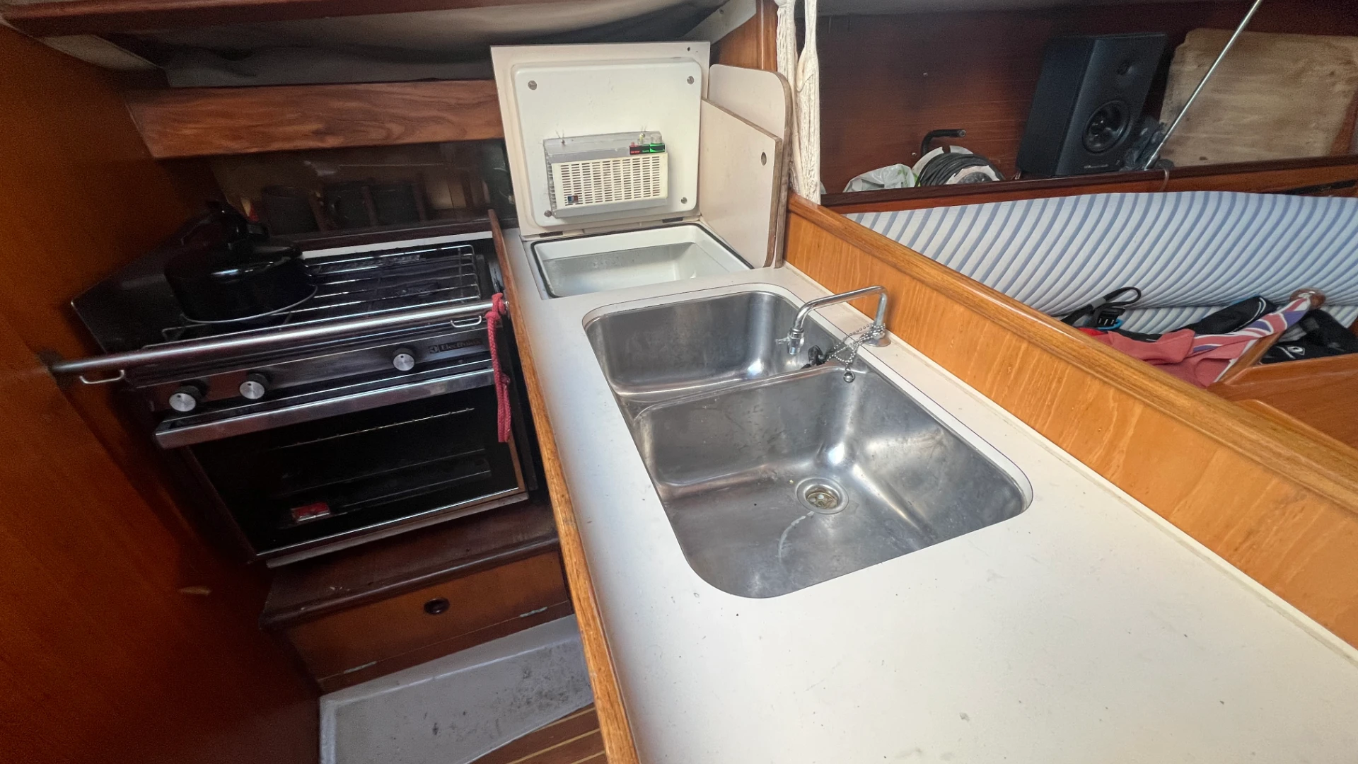 Beneteau First 305 - 7