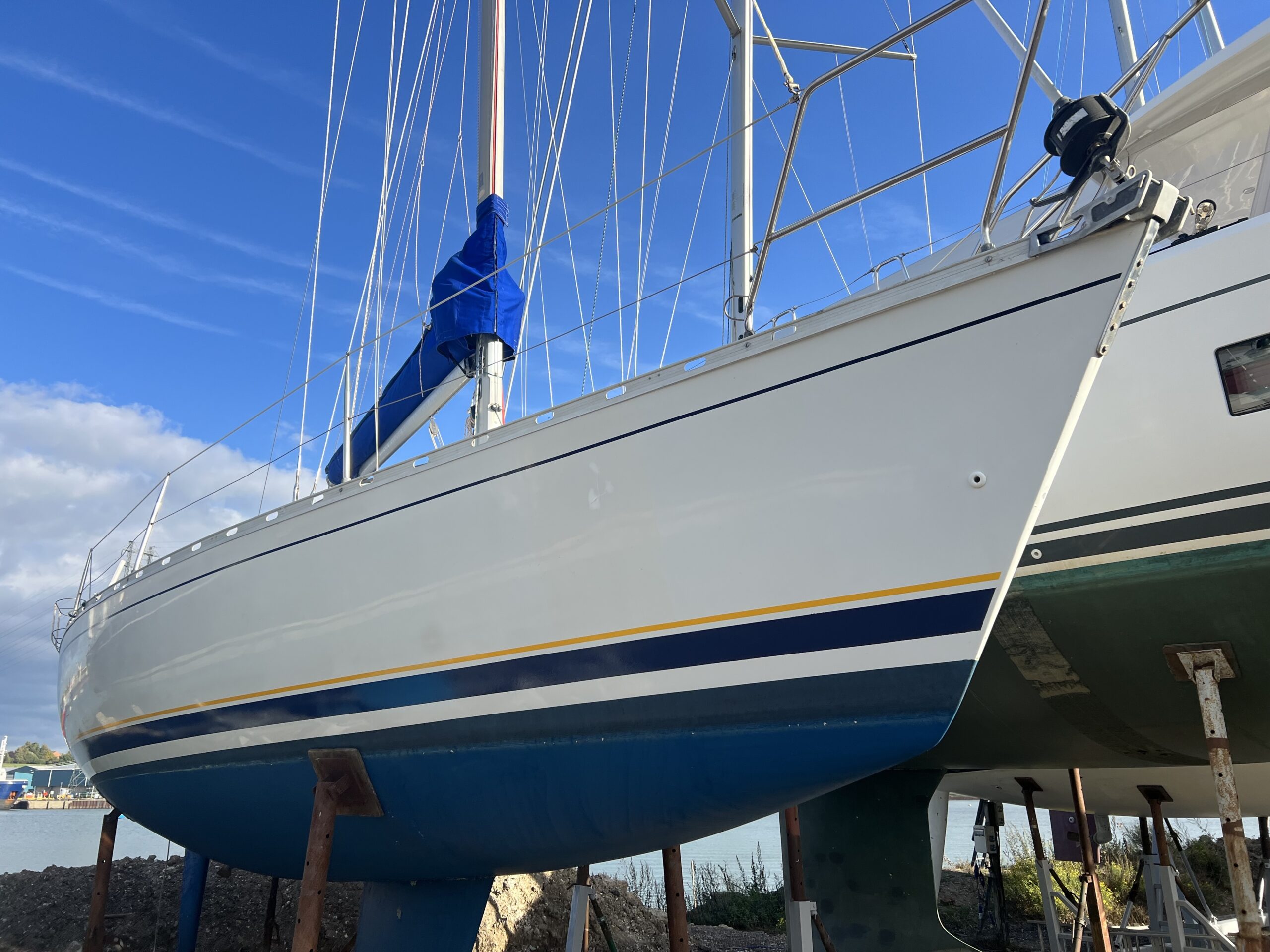 Beneteau First 305